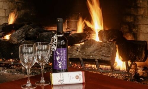 Live Lake Love wine bottle and glasses